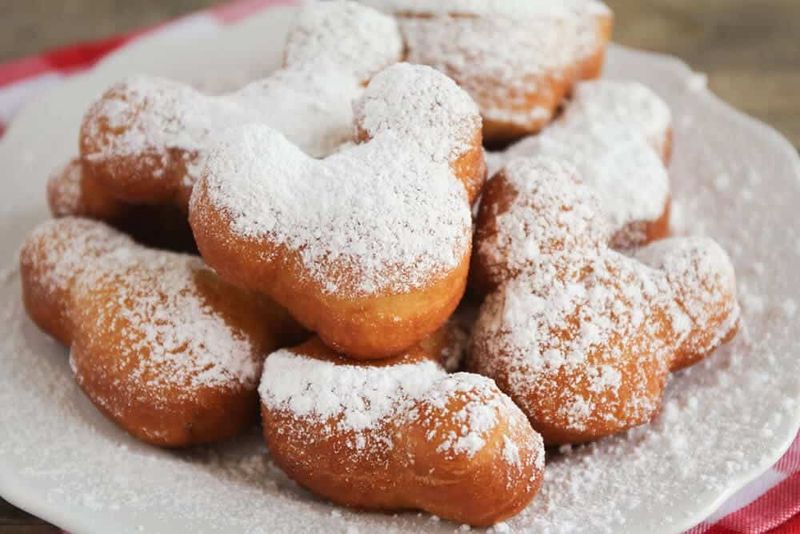 Mickey Beignets