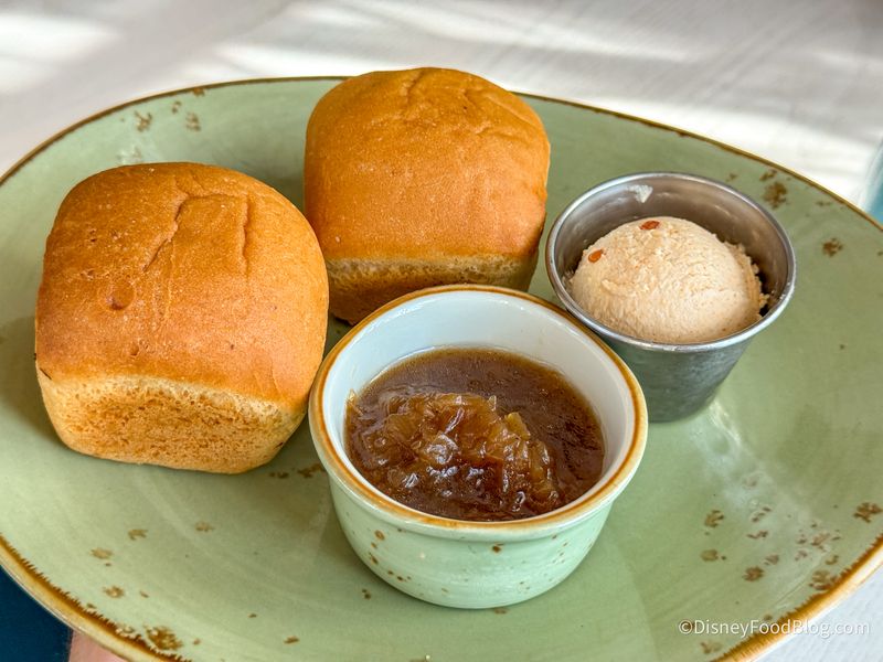 Fresh Dinner Rolls