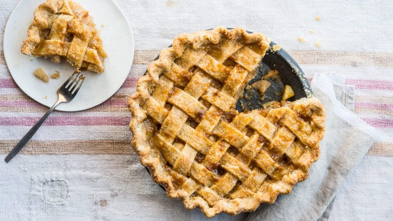 Apple Pie With Cinnamon