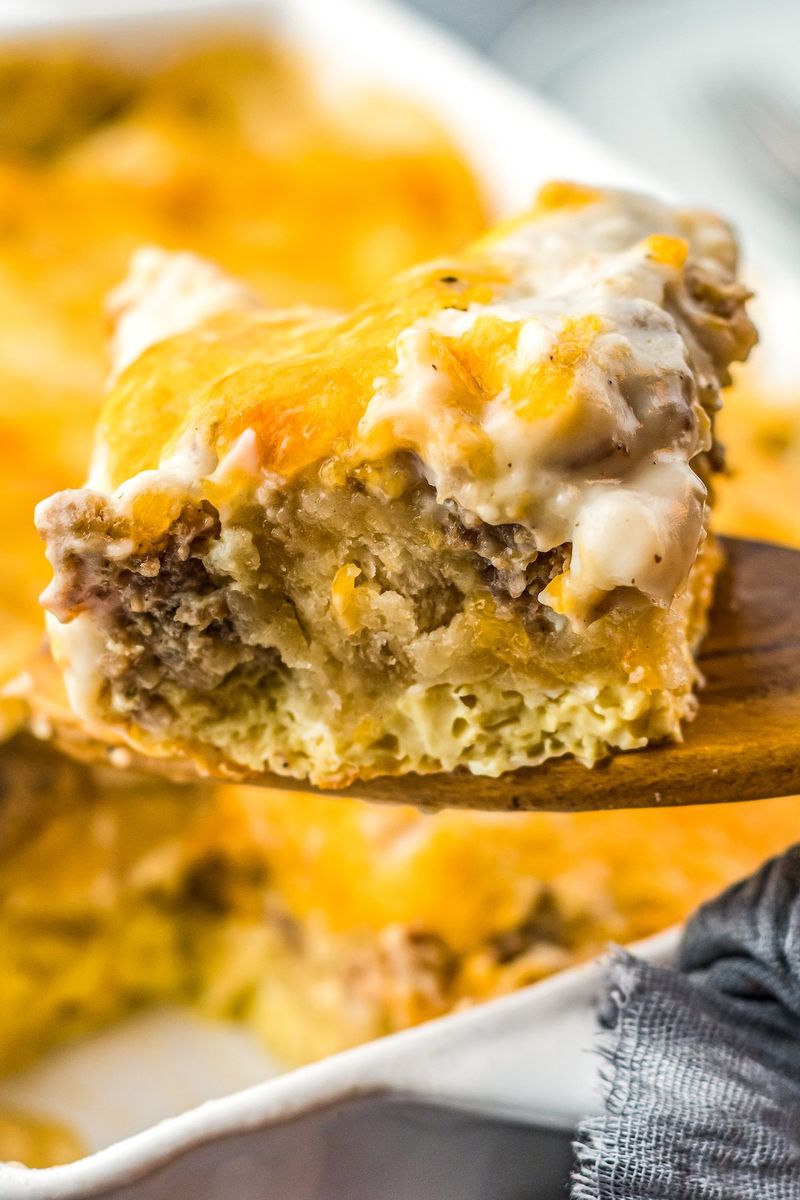 Sausage Gravy Biscuit Casserole