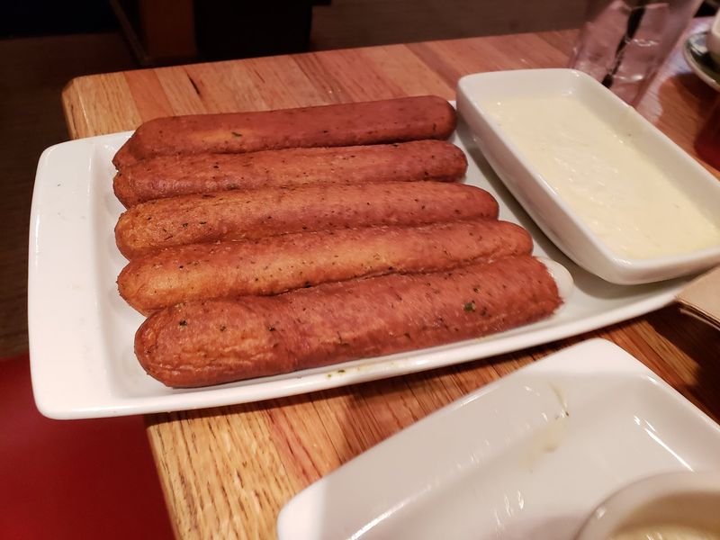 Breadsticks With Alfredo Sauce