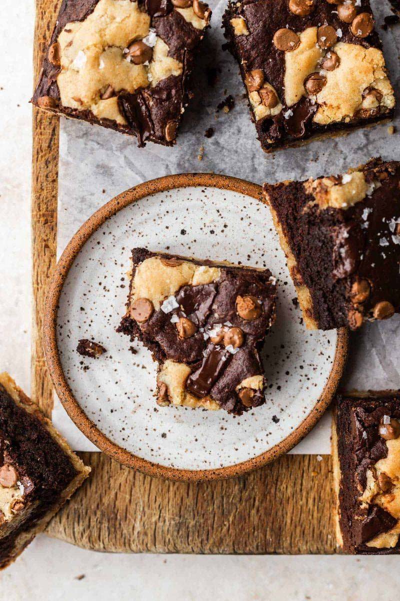 Fudgy Brownie Cookie Bars