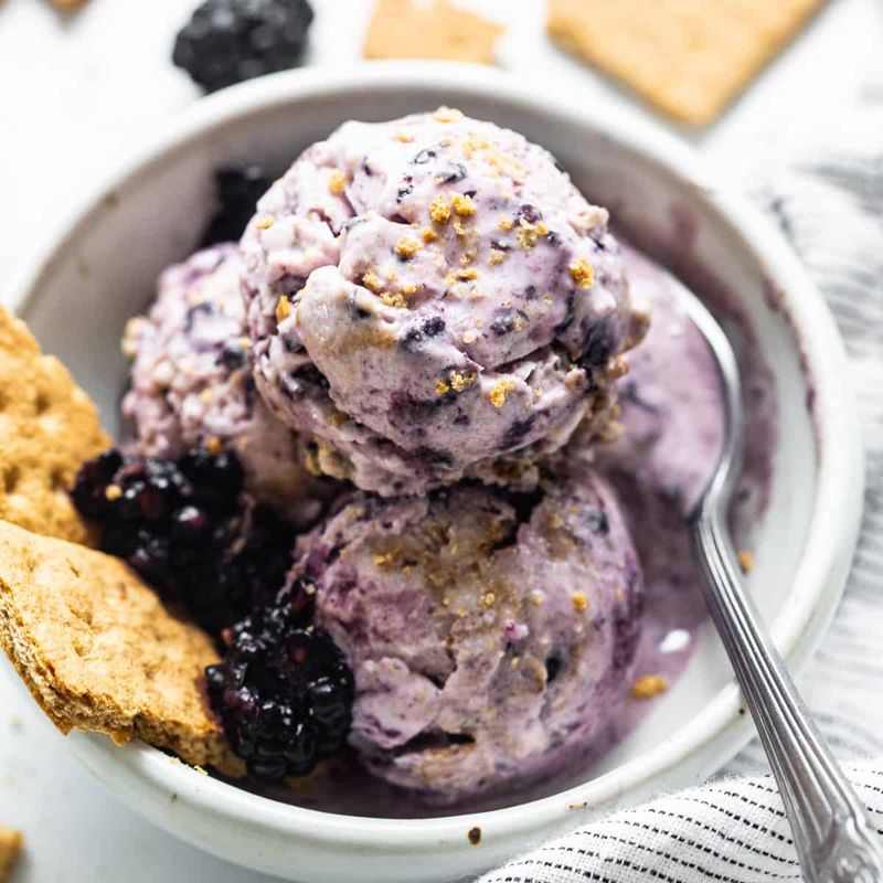 Berry Cheesecake Protein Swirl