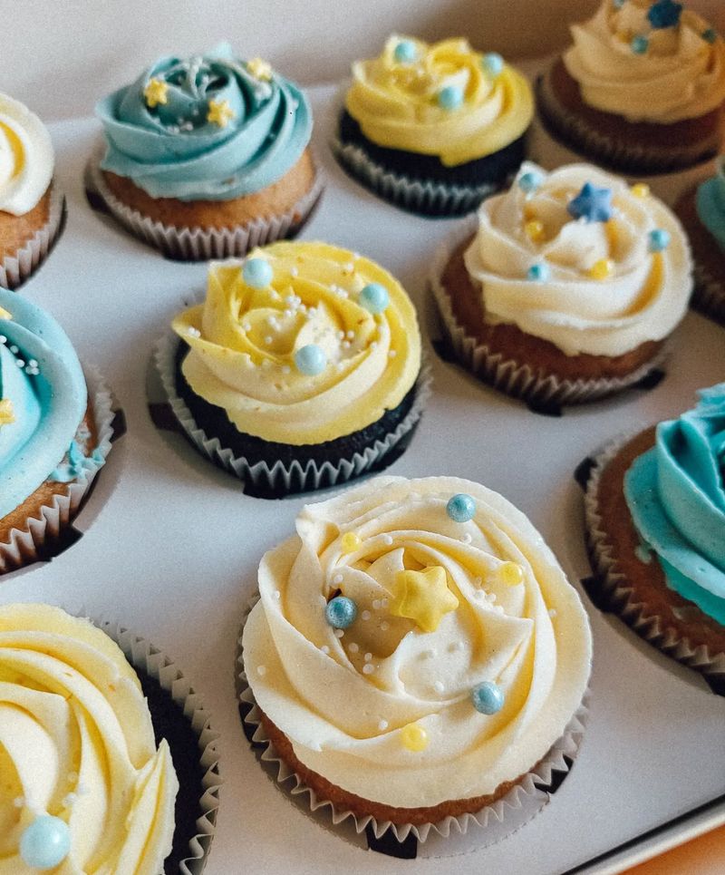 Watercolor Buttercream Cupcakes