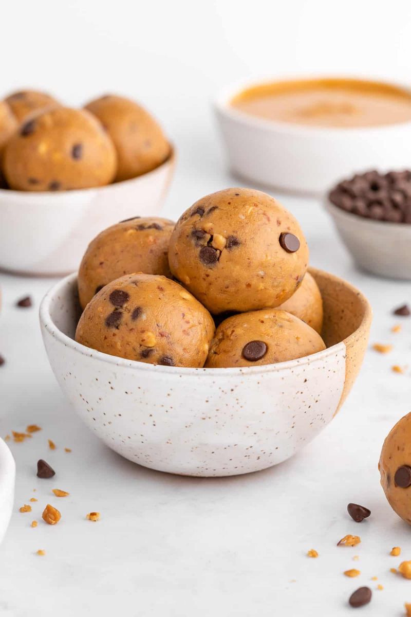 Peanut Butter Energy Bites