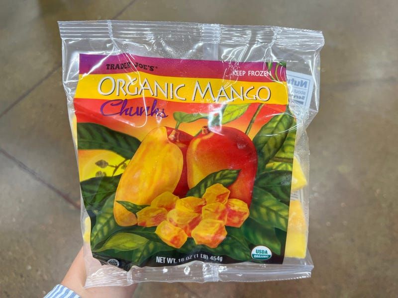 Organic Mango Chunks (Frozen)