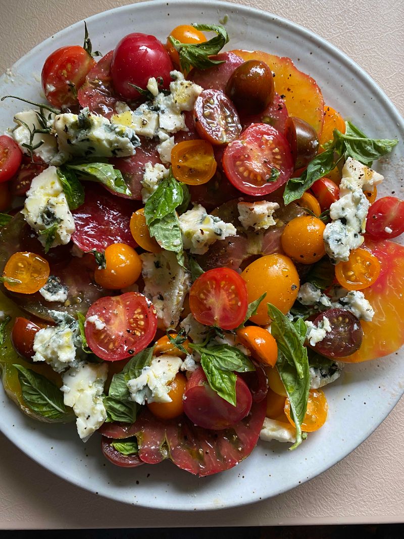 Heirloom Tomato Basil Salad