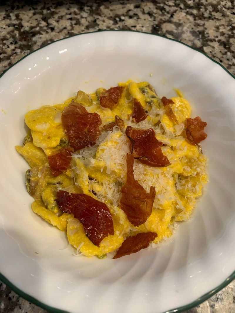 Leftover Pizza Scrambled With Eggs
