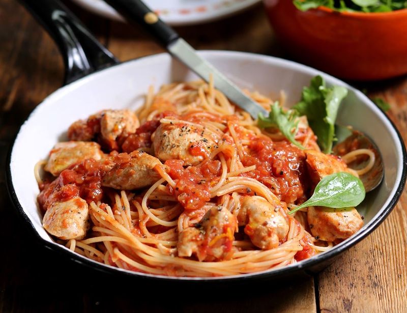 Chicken Arrabbiata Spaghetti Bake