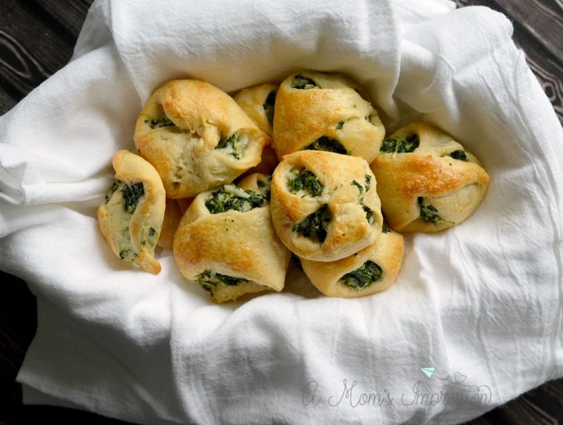 Creamy Spinach And Feta Crescent Pockets