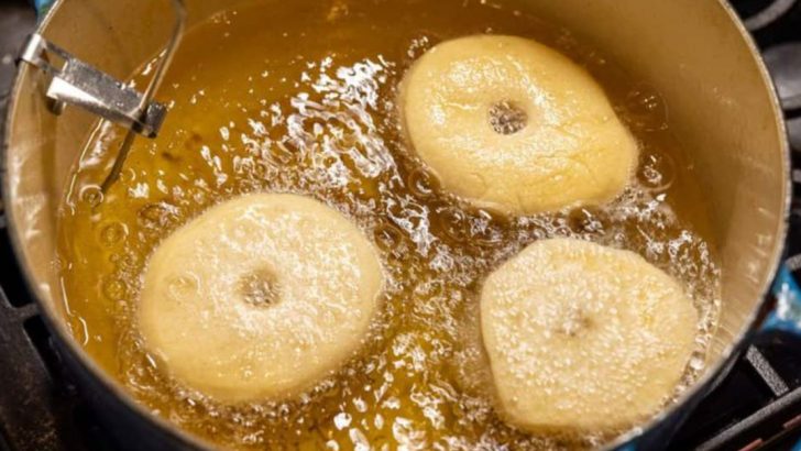 Crispy Perfection: The Best Oil Temperatures For Frying Your Favorite Foods