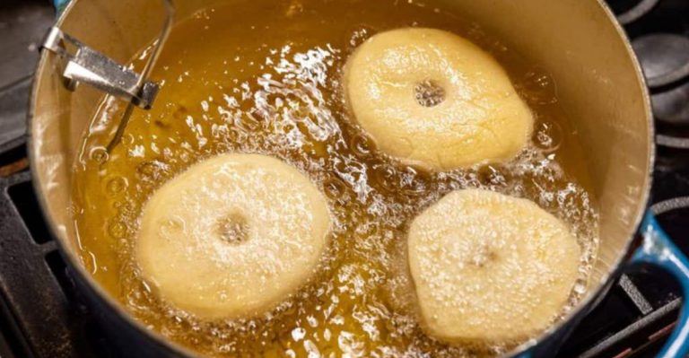 Crispy Perfection: The Best Oil Temperatures For Frying Your Favorite Foods