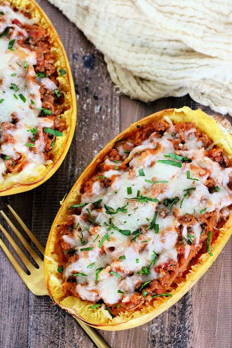 Spaghetti Squash Marinara Boats