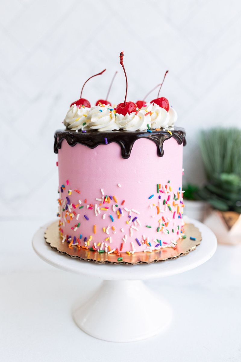 Strawberry Milkshake Cake
