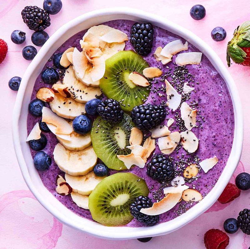 Berry Blast Smoothie Bowl