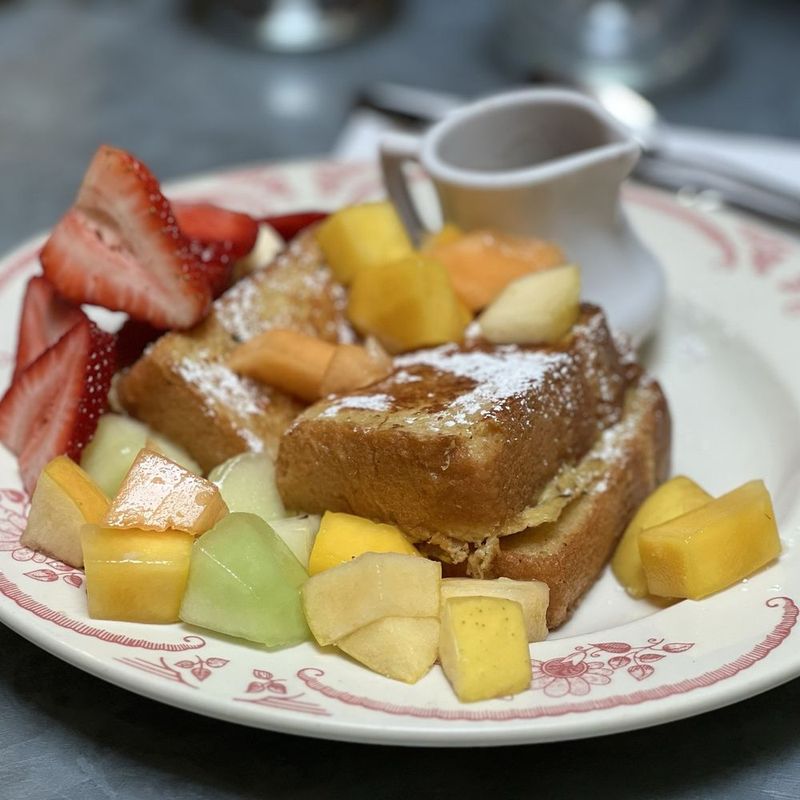 Union Street French Café