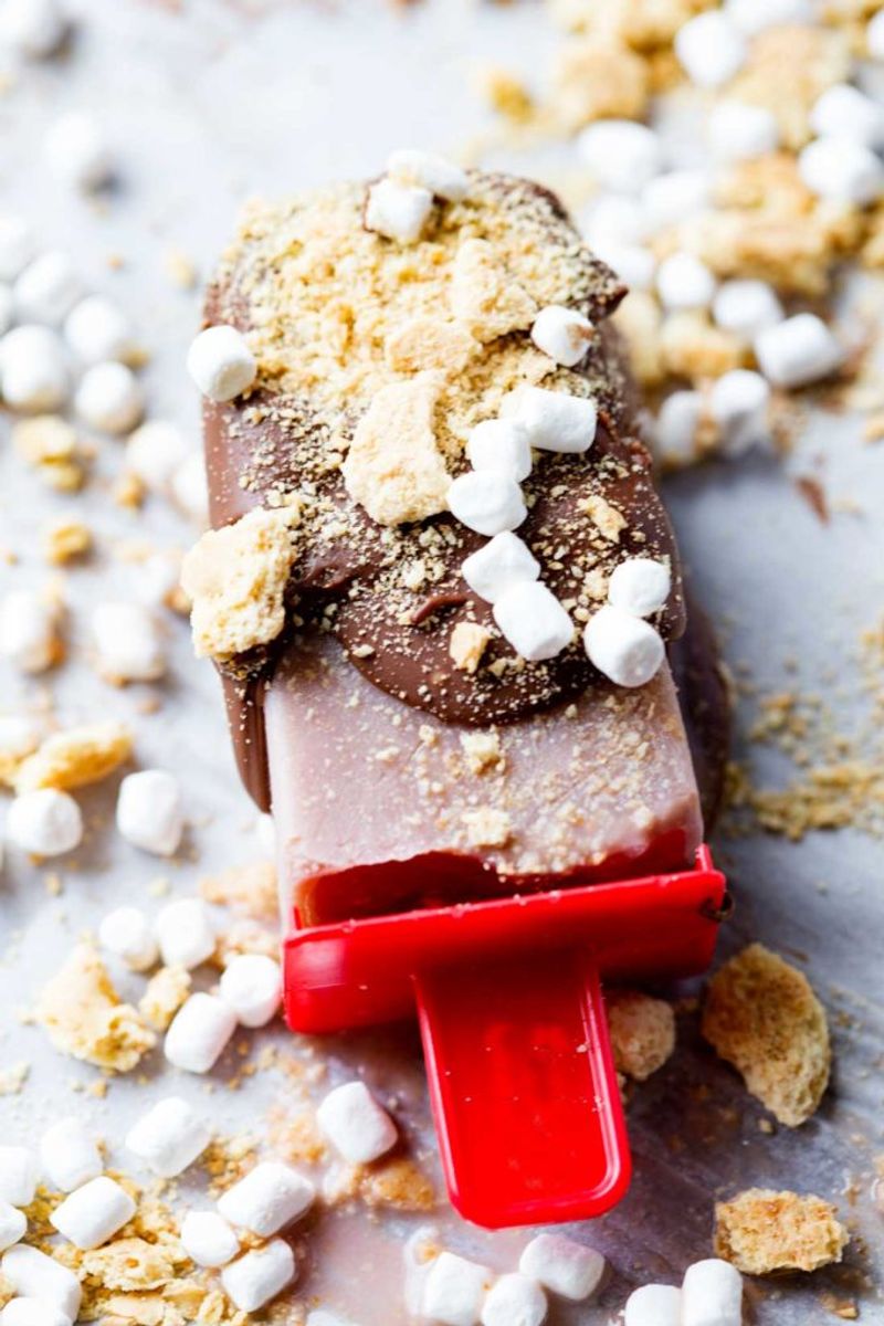 Frozen S’mores Pops