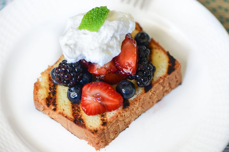 Grilled Pound Cake With Berries