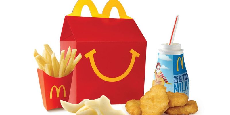 4-Piece Chicken McNuggets With Apple Slices