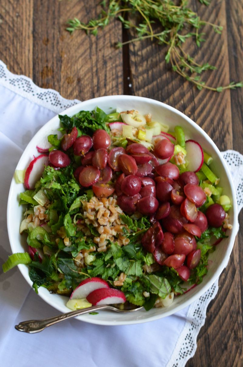 Farro Salad With Roasted Grapes