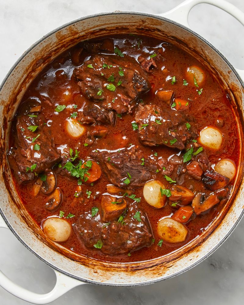 Garlic Lovers' Beef Bourguignon