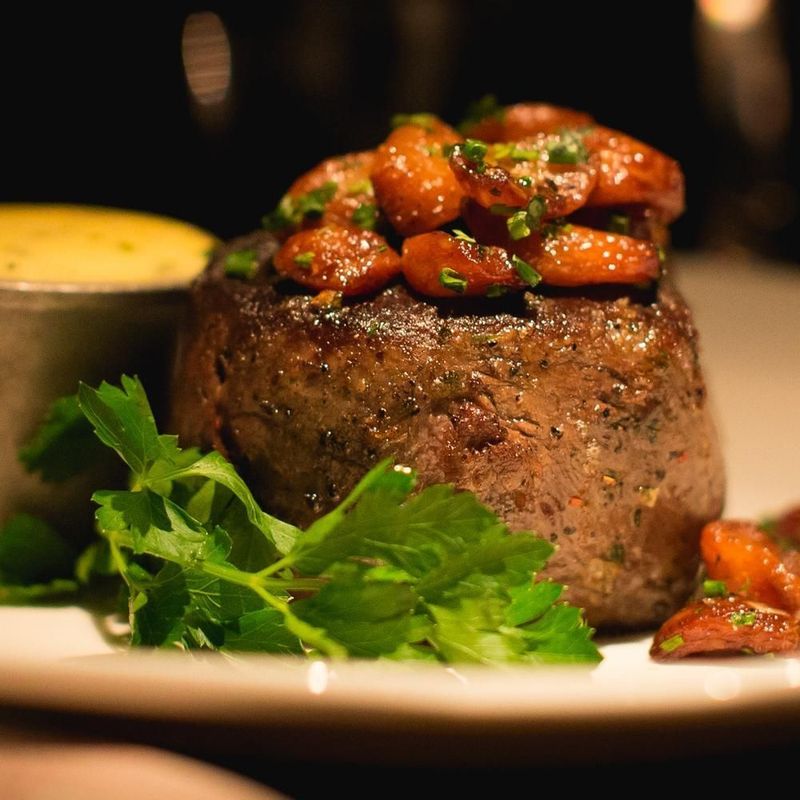 Bavette's Bar & Boeuf