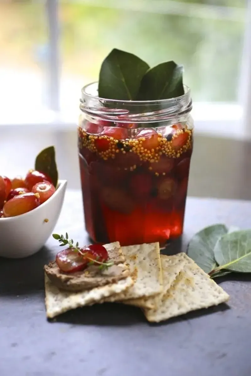 Spicy Pickled Grapes