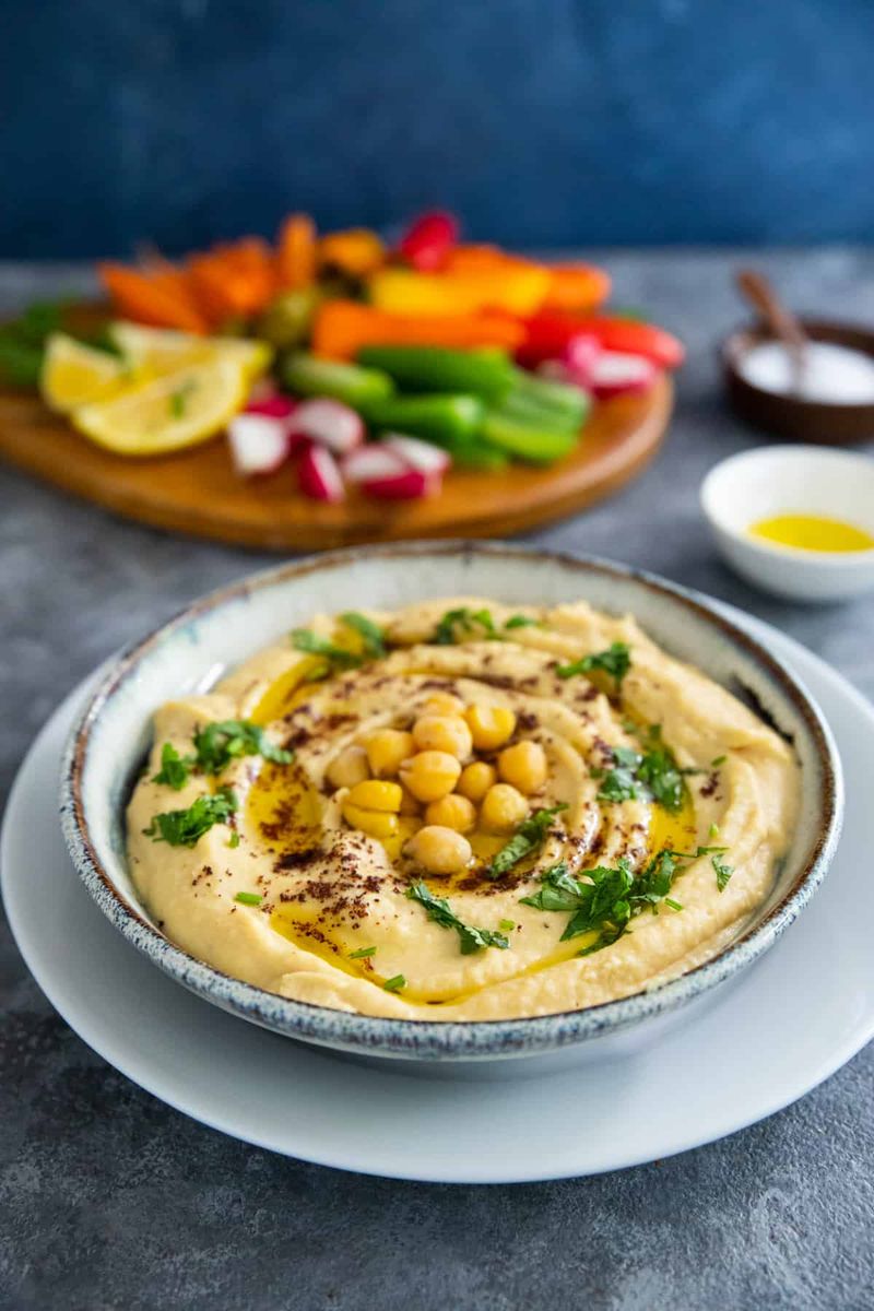 Garlicky Hummus From Scratch