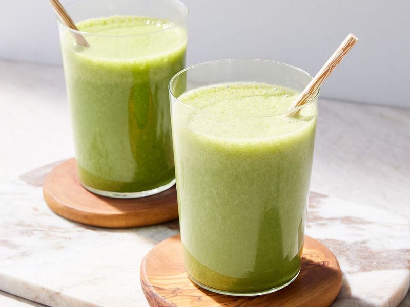 Smoothie With Spinach And Banana