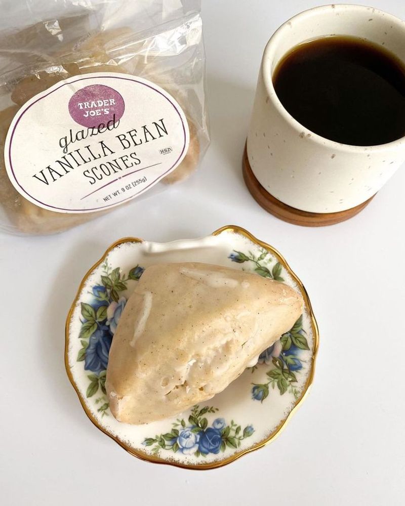 Vanilla Bean Scones