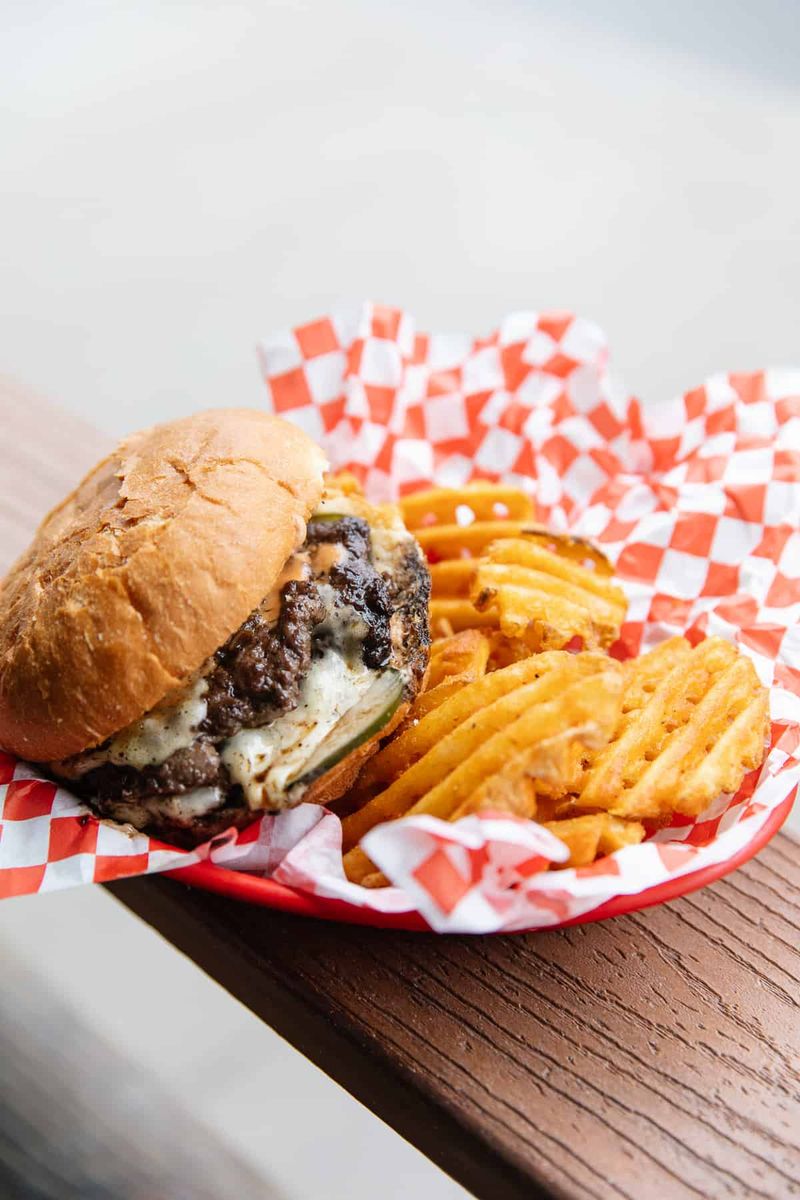 Misfit Snack Bar