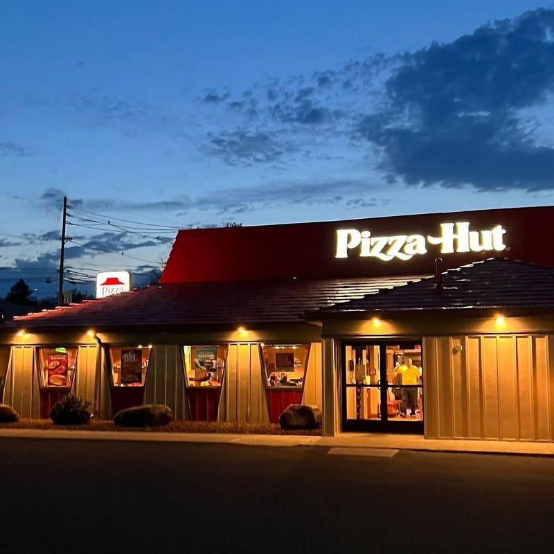 Pizza Hut