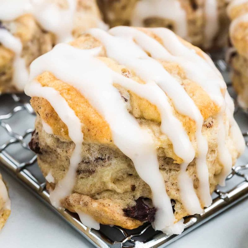 Hardee's Cinnamon 'N' Raisin Biscuits