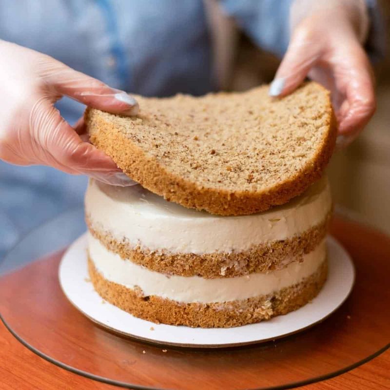 Decorating Warm Cakes