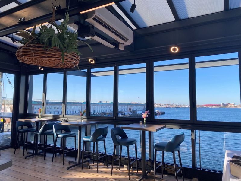 Harbor Side Seafood – Burlington, Vermont