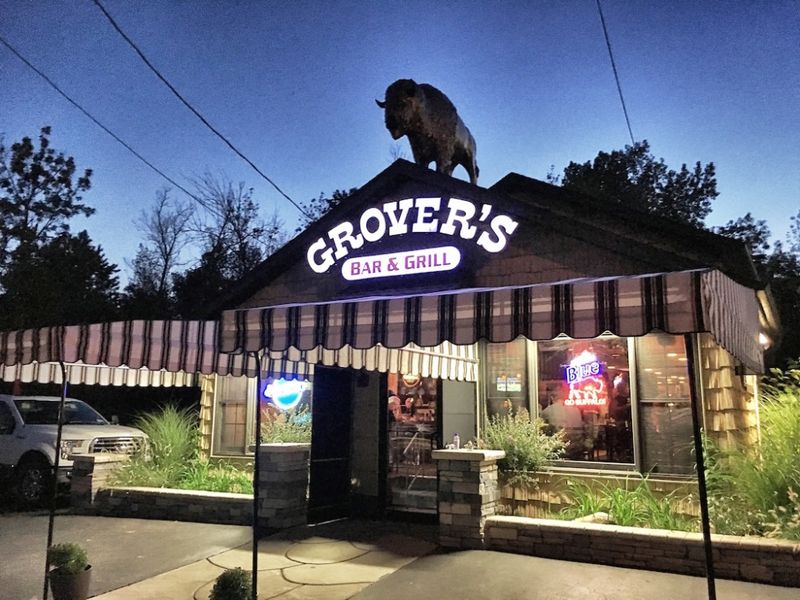 Grover’s Bar & Grill – East Amherst, NY