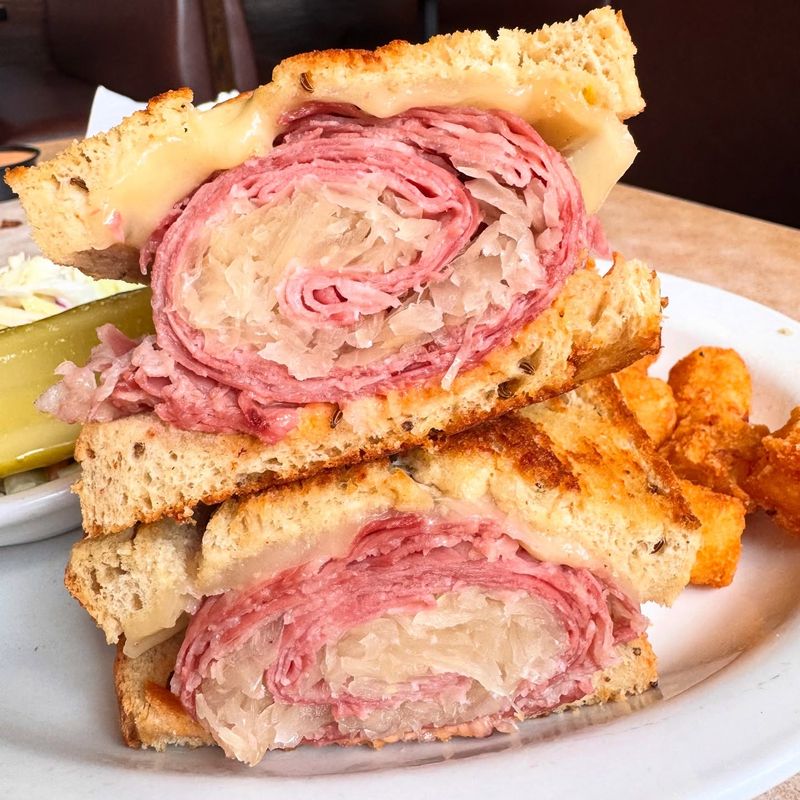 TooJay's Deli: Florida's Gift to Reuben Lovers