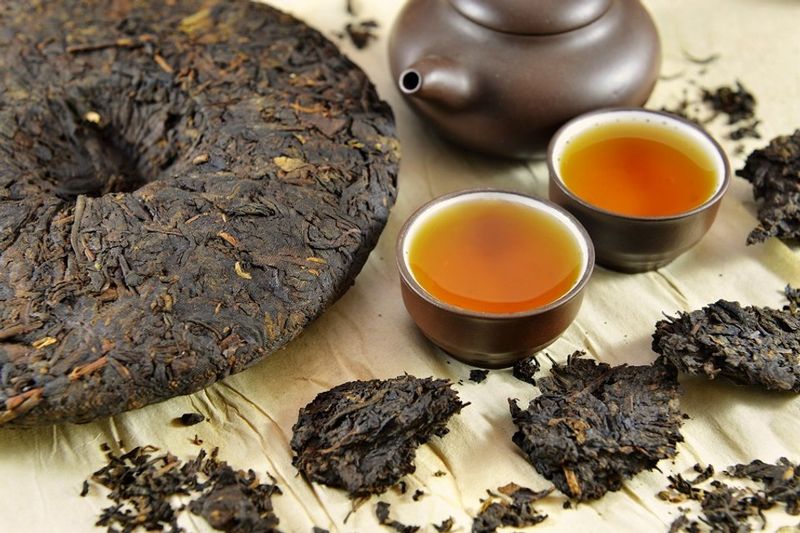Pu-erh Tea (Over-Fermented)