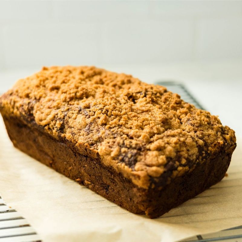 Banana Bread With Streusel Topping