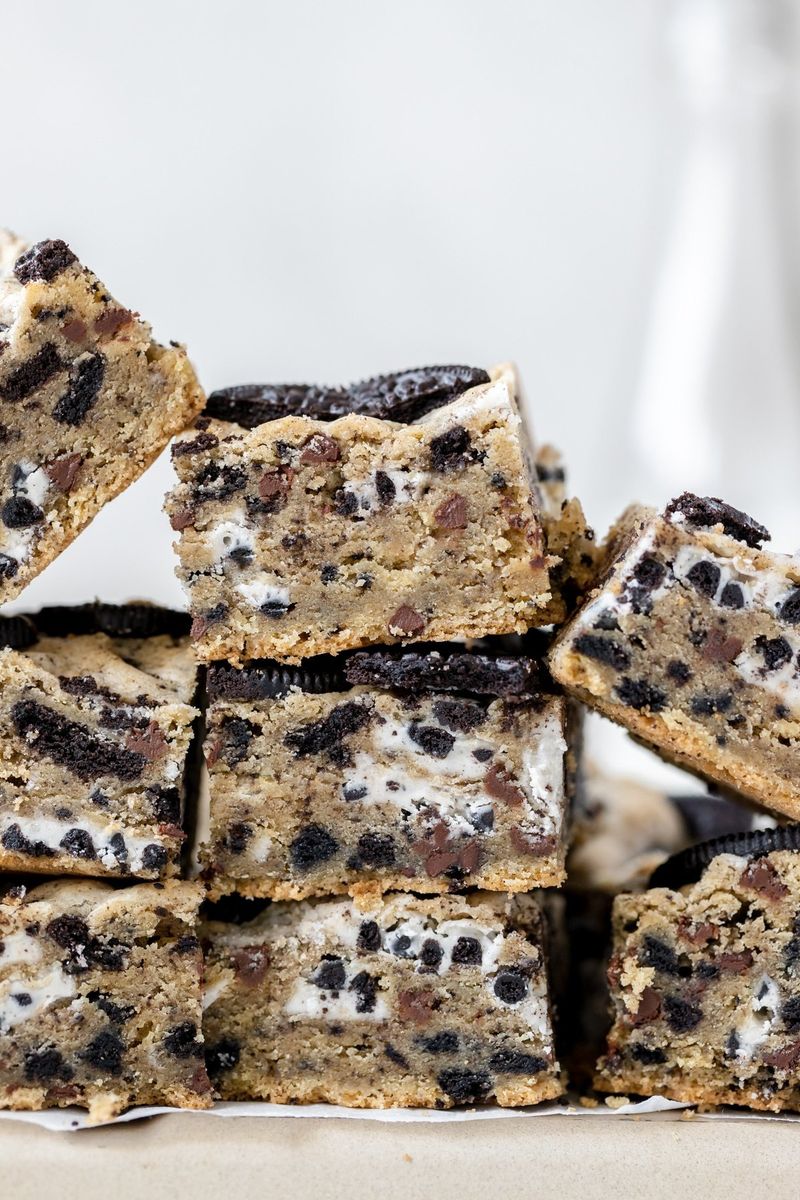 Cookies & Cream Dream Squares