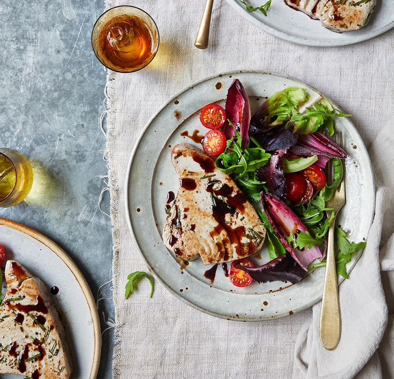 Balsamic-Glazed Tuna With Roasted Tomatoes