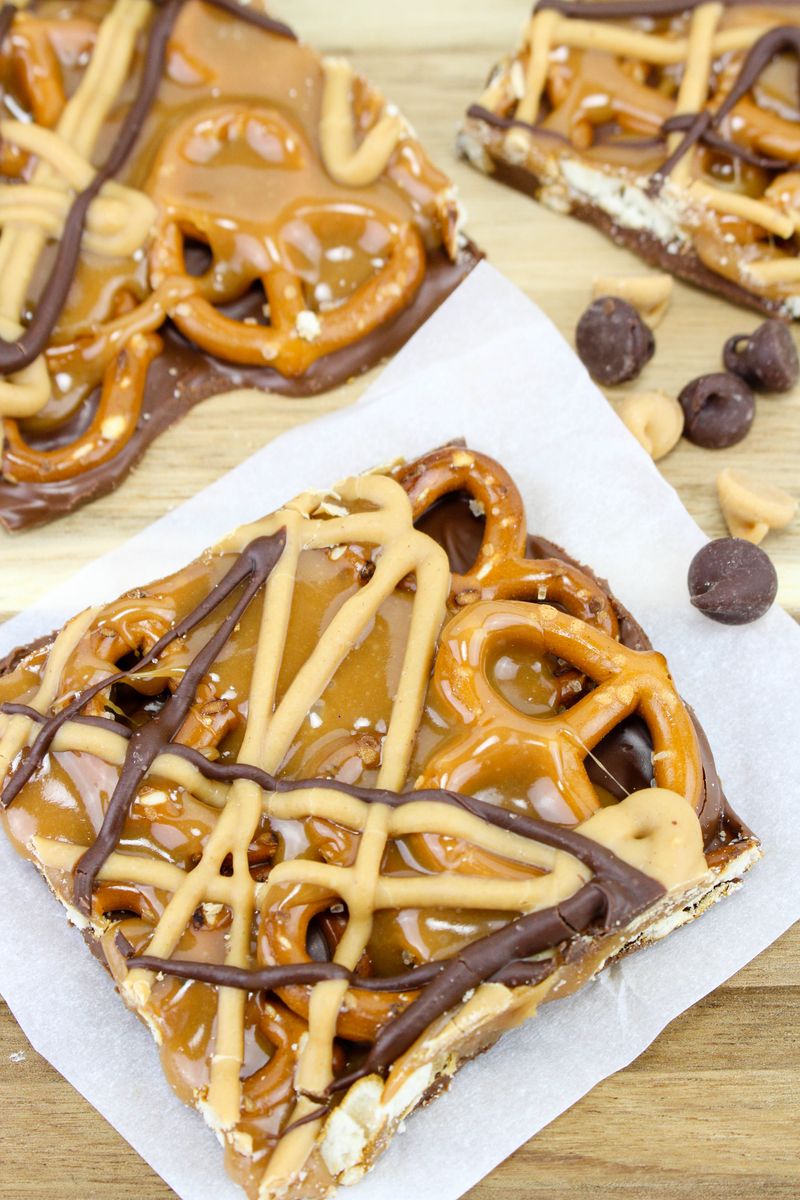 Salted Caramel Pretzel Bars
