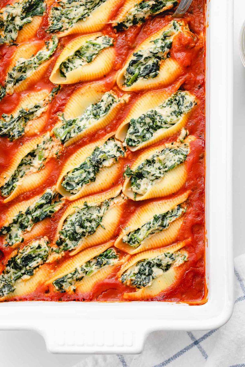 Spinach And Ricotta Stuffed Shells