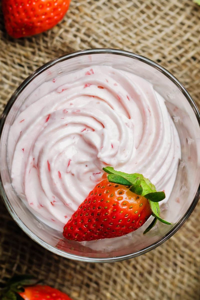 Keto Strawberry Mousse