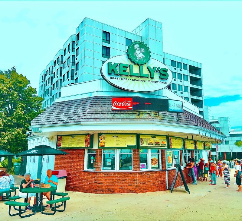 Massachusetts - Kelly's Roast Beef