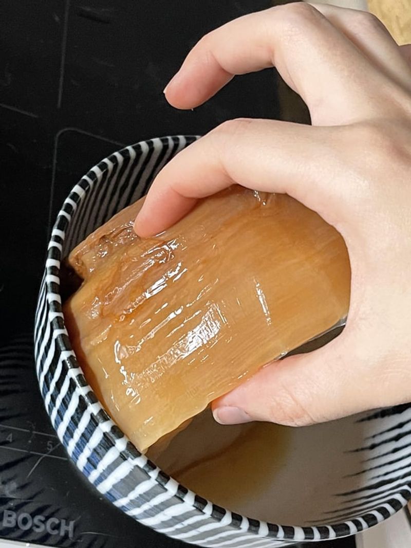 Cloudy Or Fogged Vacuum Seals