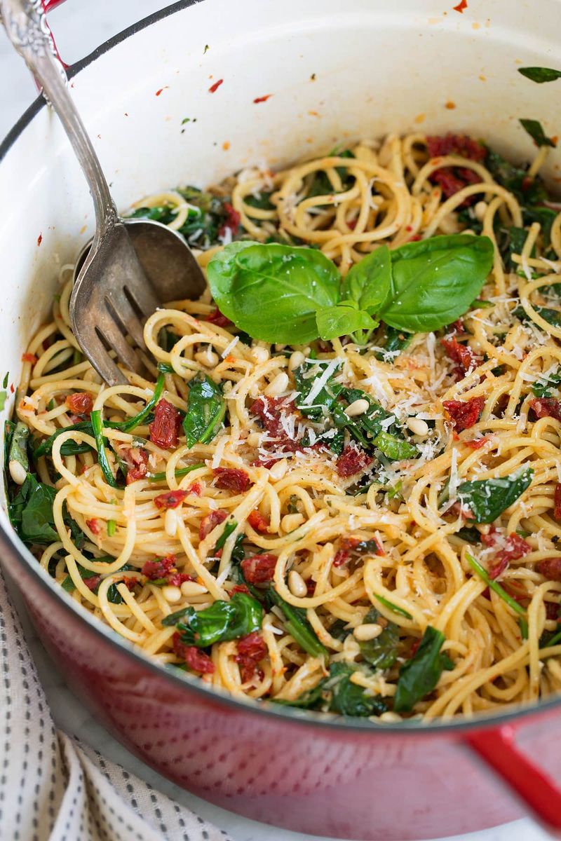 Tuscan Chicken Spaghetti