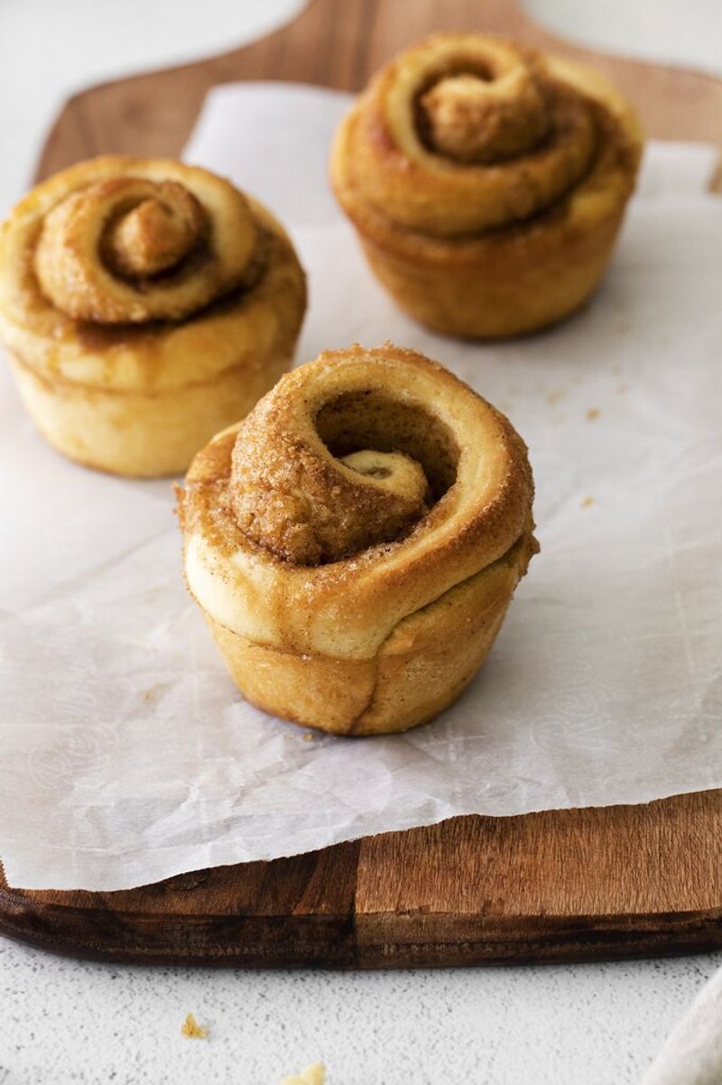 Cinnamon Roll Muffin Tin Swirls