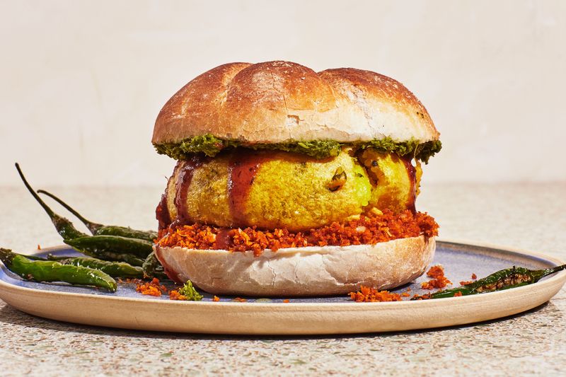 Vada Pav (India)