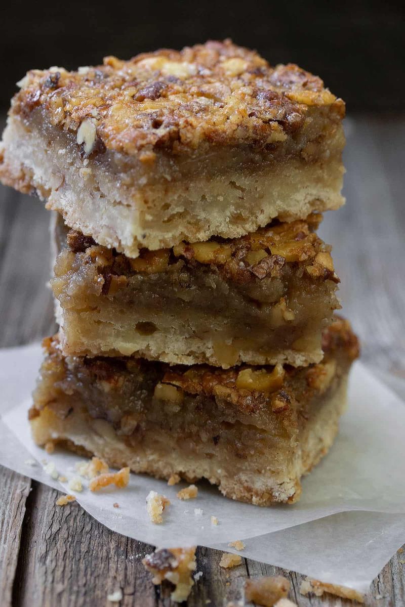 Maple Walnut Cookie Bars